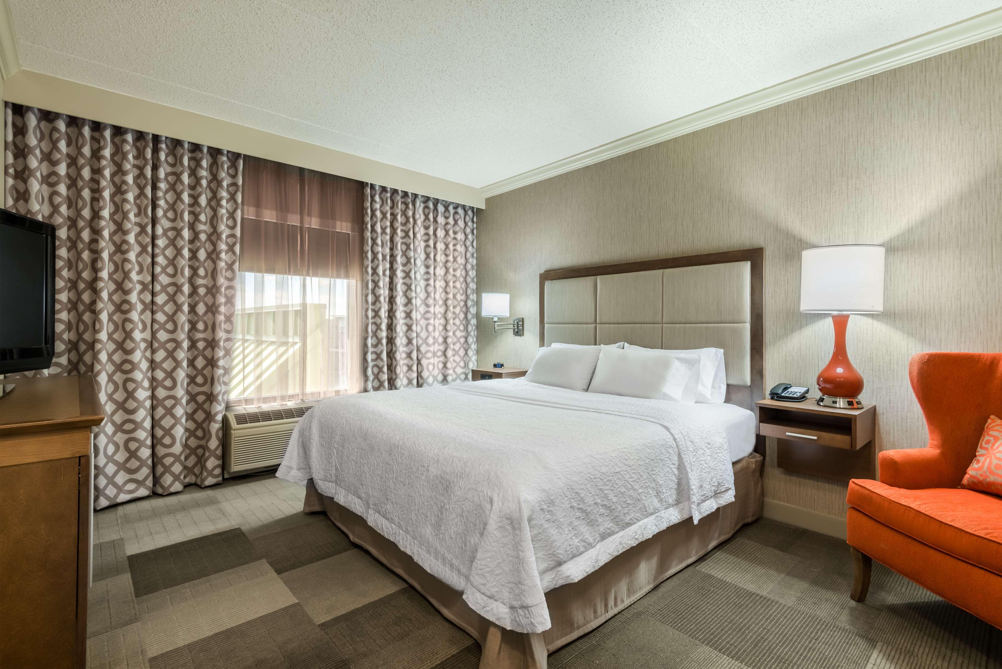 Hampton Inn Coventry-Warwick Area Extérieur photo
