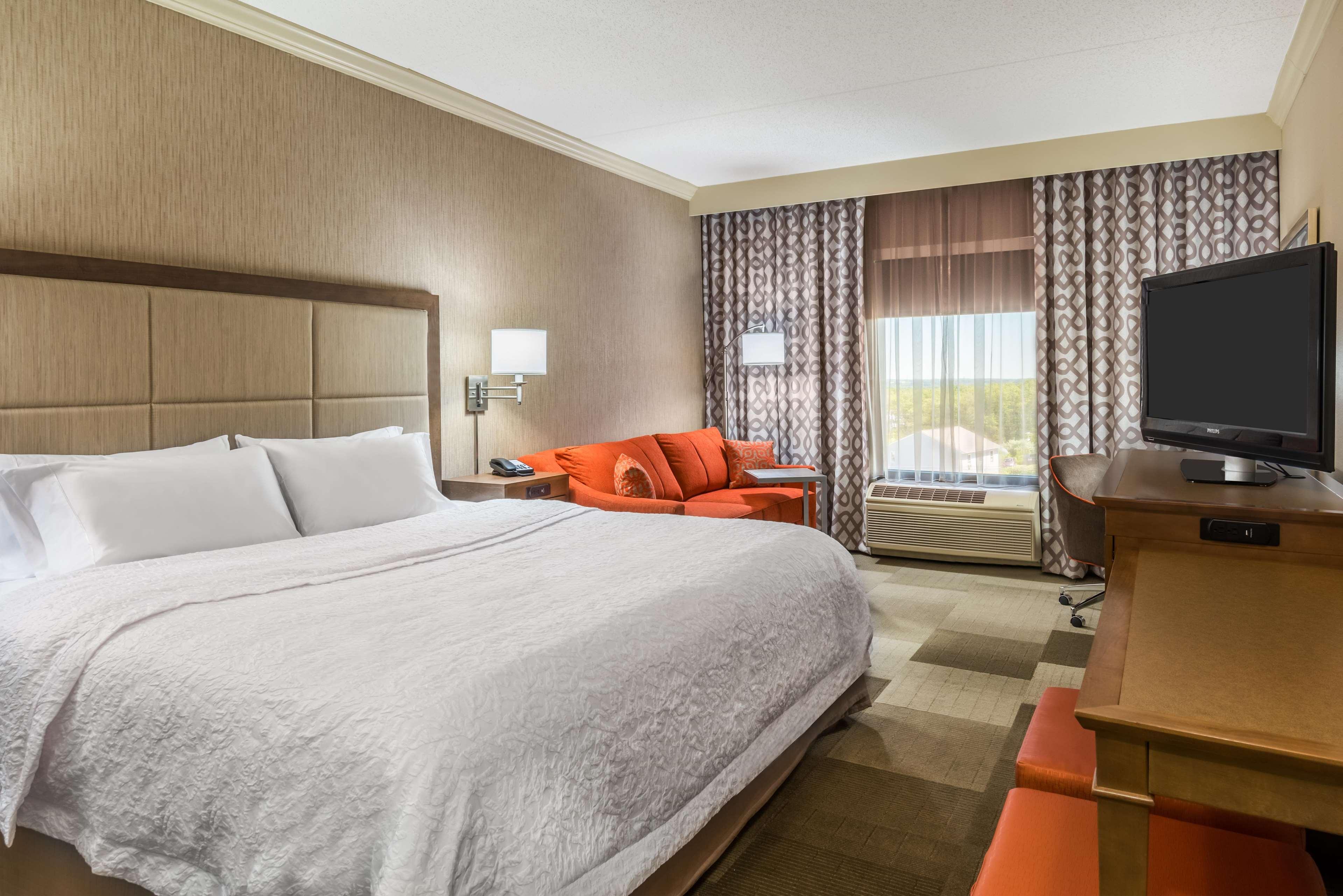 Hampton Inn Coventry-Warwick Area Extérieur photo