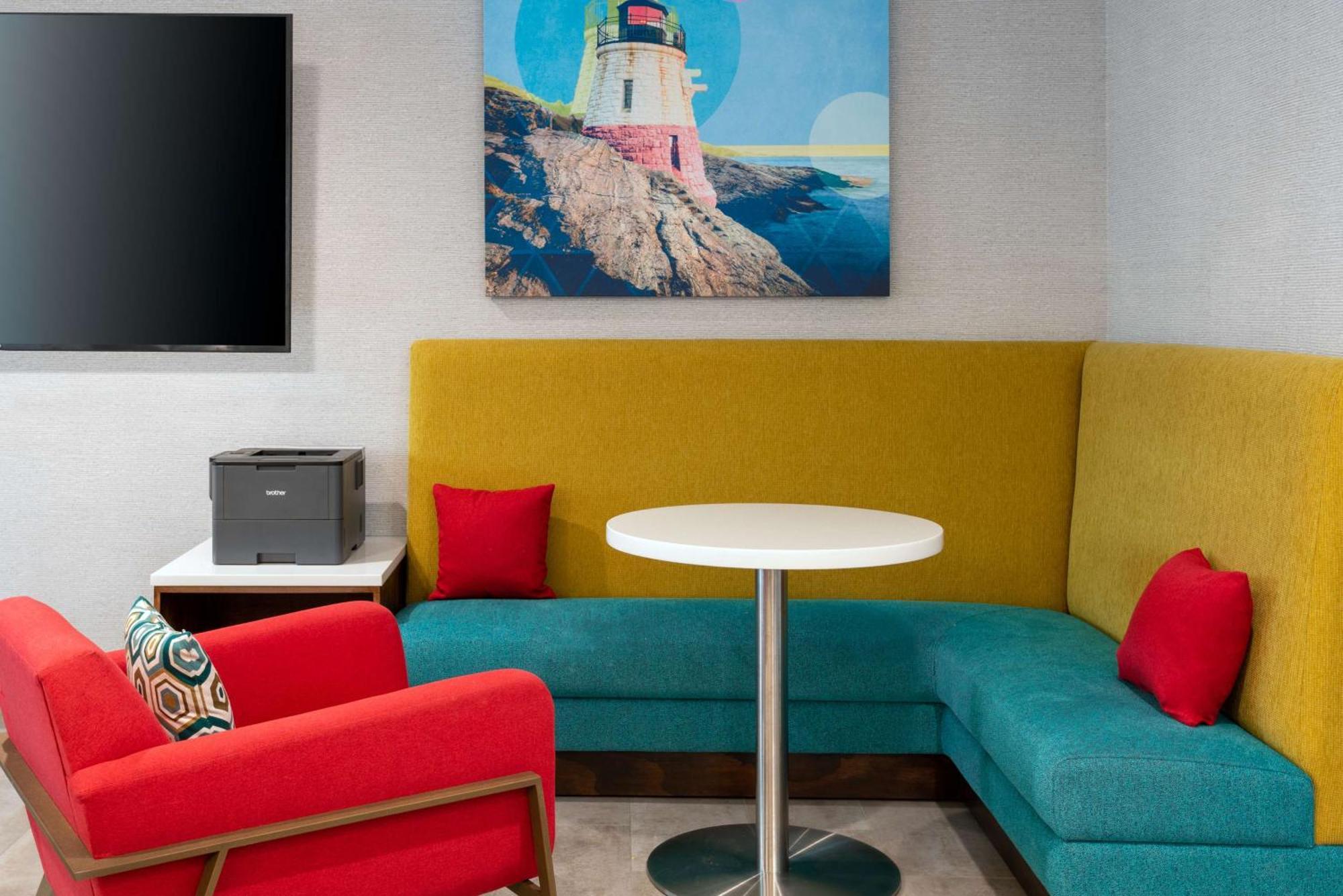 Hampton Inn Coventry-Warwick Area Extérieur photo