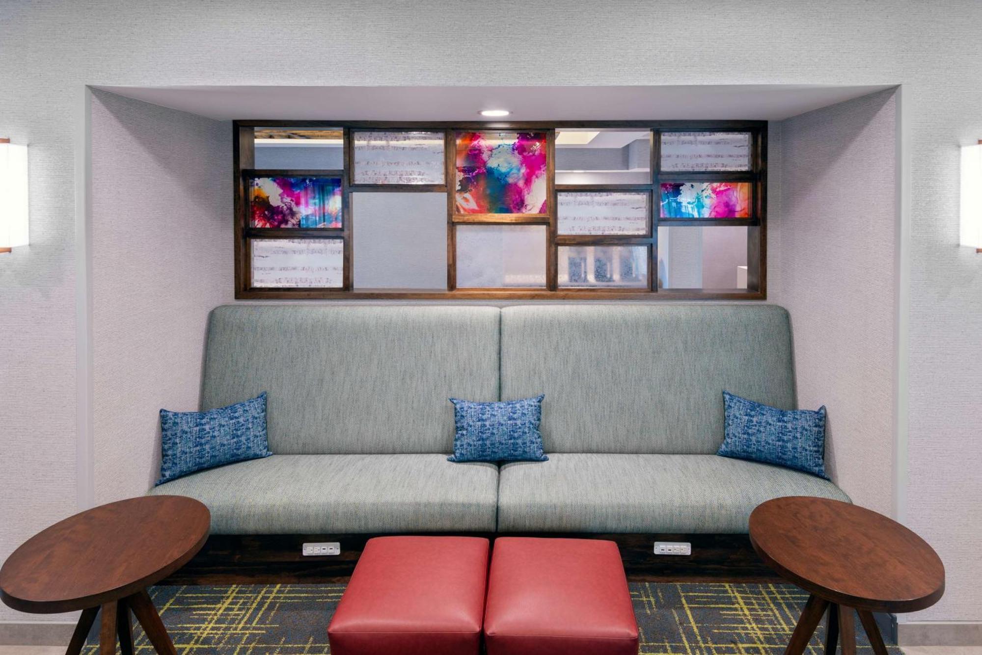 Hampton Inn Coventry-Warwick Area Extérieur photo