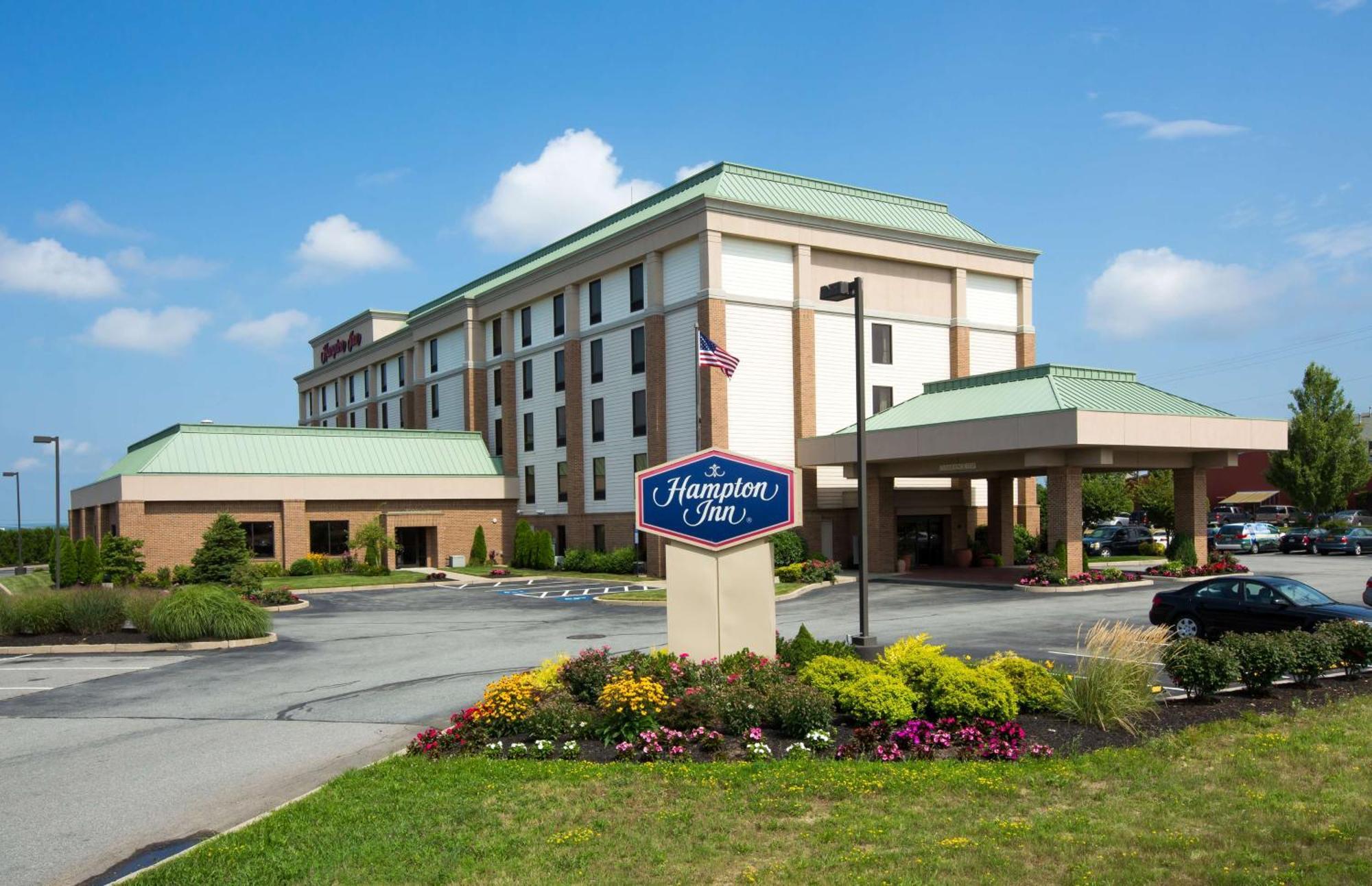 Hampton Inn Coventry-Warwick Area Extérieur photo