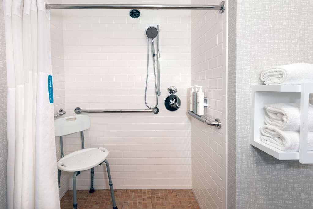 Hampton Inn Coventry-Warwick Area Chambre photo